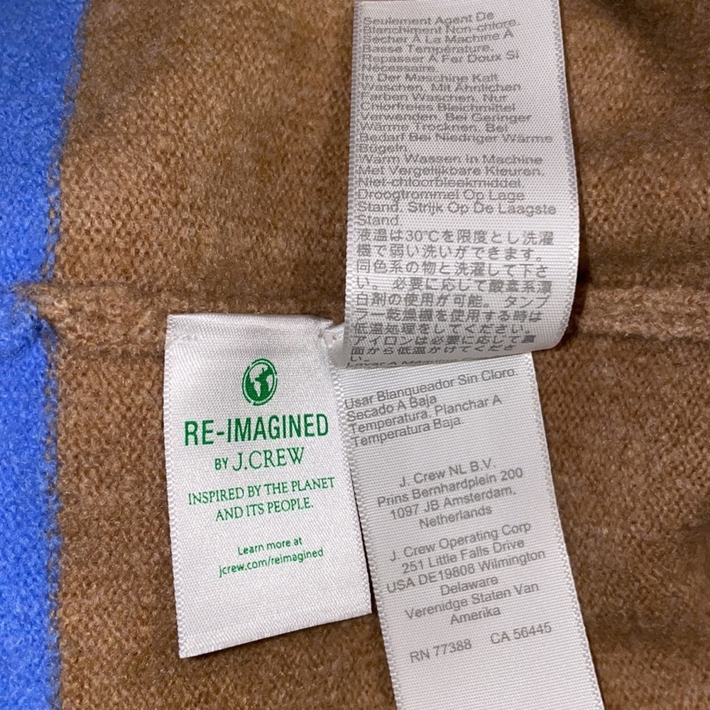 J crew Crewneck sweater in‎ extra-soft yarn - Picture 7 of 7